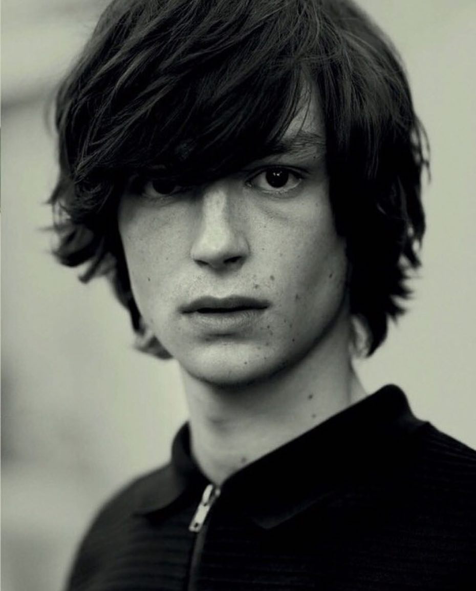 Elijah for L'Officiel Hommes Spain. Photography by Jonas Bie and styling by Maria Molina.