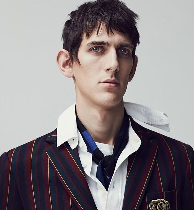 Tom H for Kent & Kurwen AW17. Photography by Sarah Piantadosi and styling by Alister Mackie. Thank you @jesshallettcast and @caitlin_prosser_!