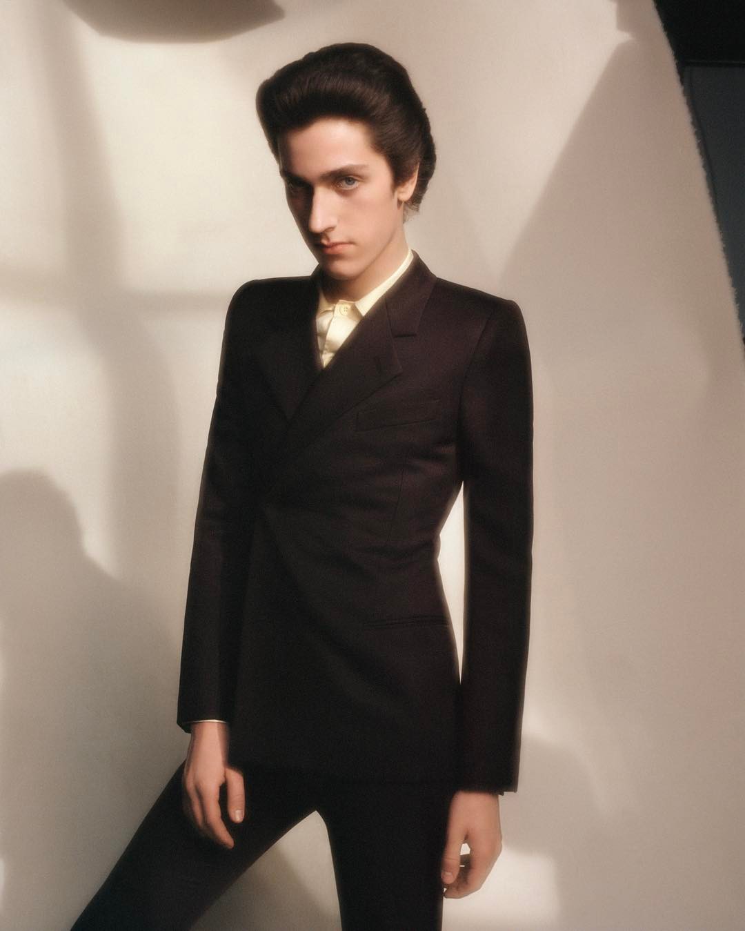 Fynn (@fn_stnr) for M Le magazine du Monde. Photography by Mark Peckmezian and styling by Suzanne Koller. Creative direction by Jean-Baptiste Talbourdet, hair by Gary Gill and make-up by Christine Corbel.