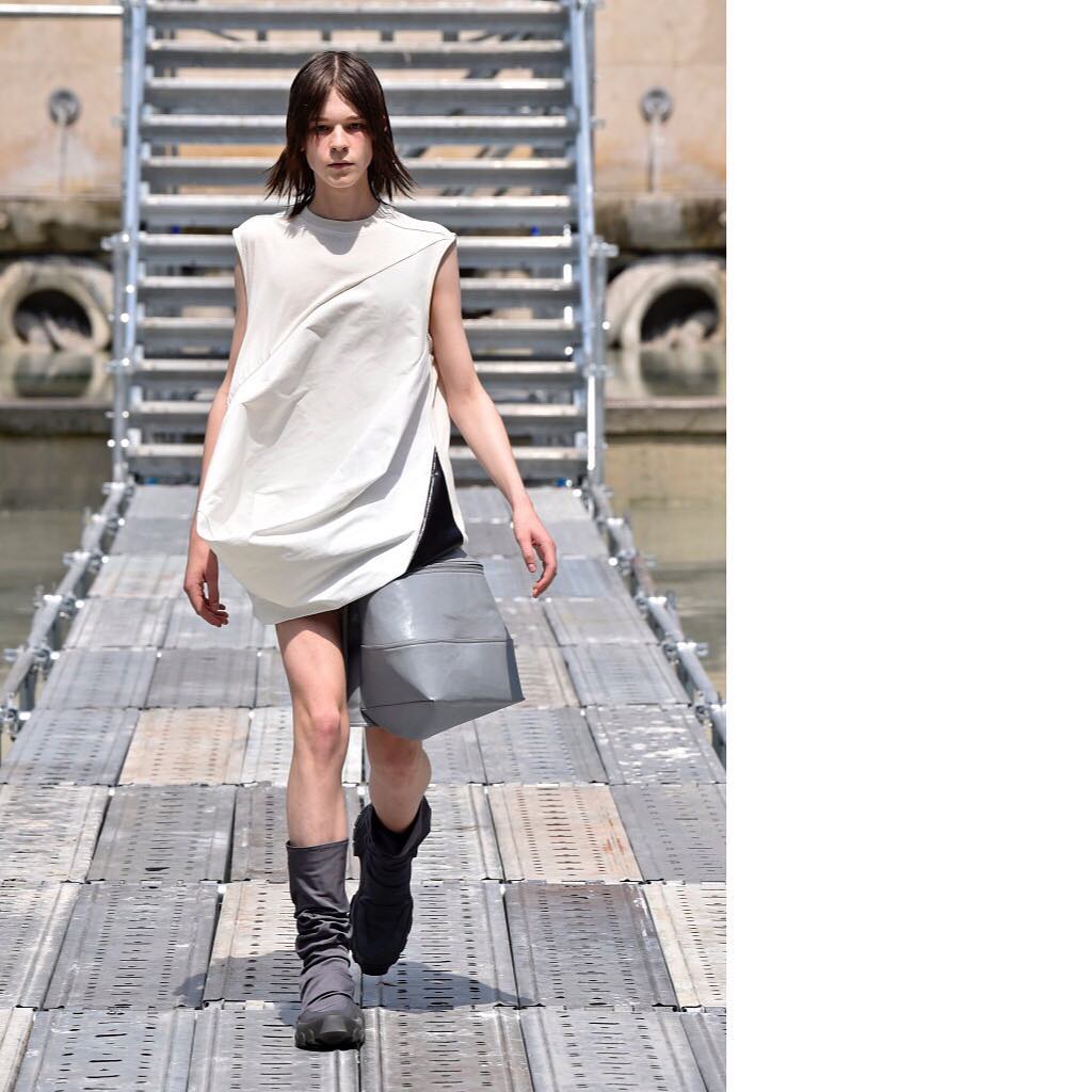 Jakob E (@jacquesbrut) for Rick Owens SS18. Styling by Panos Yiapanis. Thank you @amcasting!