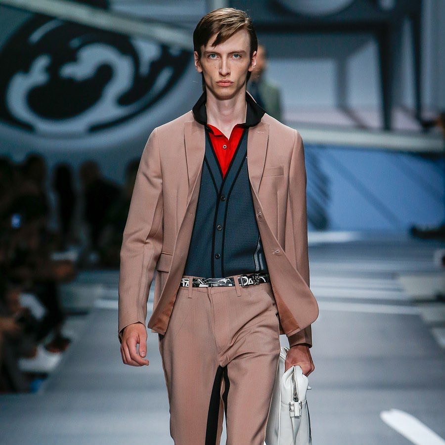 Two years ago, Benno (@bennobulang) started his modelling career as Prada exclusive. Today he returned to the Prada catwalk for the 5th time in a row. A huge thank you to #MiucciaPrada, #OlivierRizzo, @ashleybrokaw, @hottattack and @alexiacheval for making this happen! ️