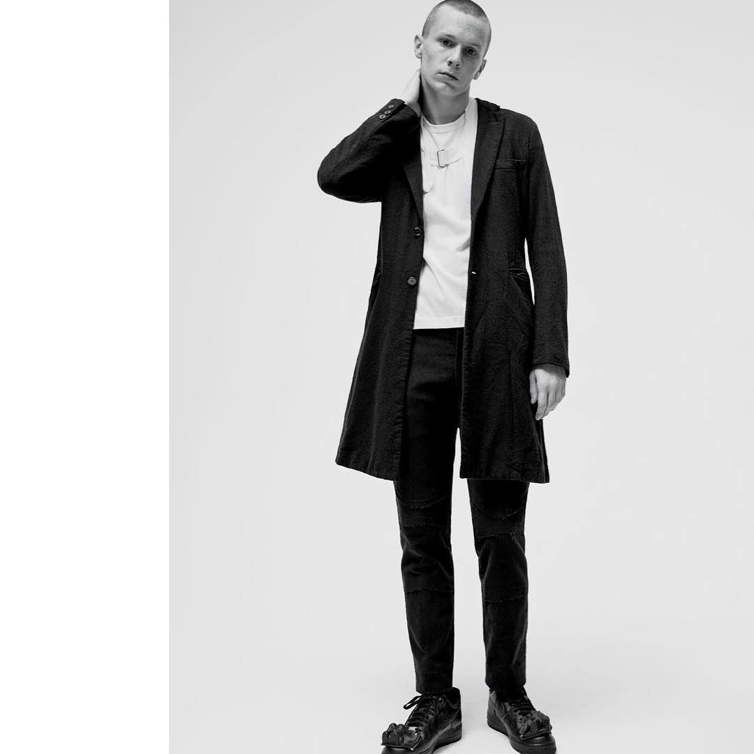 Aaron (@aaronxcurry) for Barneys New York Fall 2017. Photography by Sarah Piantadosi and styling by Ellie Grace Cumming. Hair by Mark Hampton and make-up by Kuma. Thank you @whigdonsudow, @gilettios and @ray.chandler!