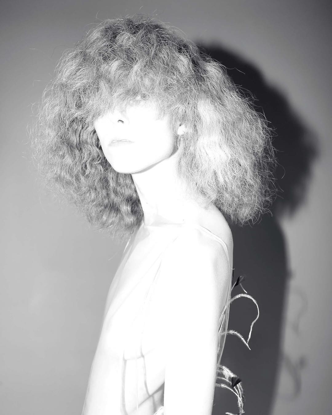 Amanda (@amanda_ljunggren) for Re-Edition Magazine. Photography by Dan Giuliani and styling by Mauricio Nardi. Hair by Naoki Komiya and make-up by Ninni Nummela. Thank you @sb_cast!