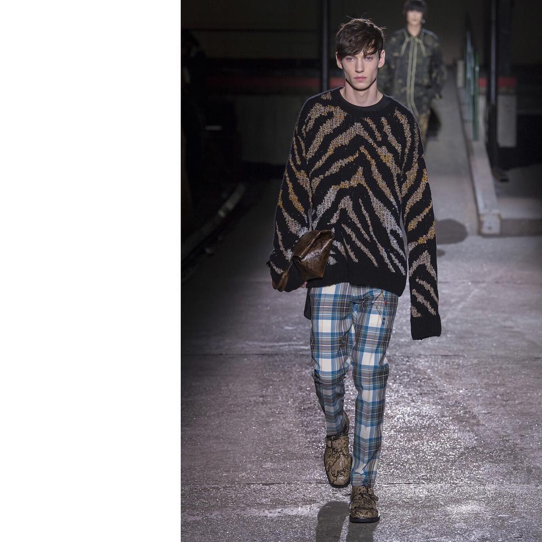 Jakob Z (@objakob) for Dries Van Noten AW18. Styling by Nancy Rohde. Thank you @janvh!