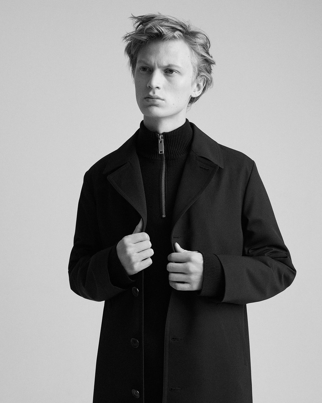 Jonas G (@jonasgloeer) for Sandro Paris AW18. Photography by Amit Israeli and styling by Jérôme André. Hair by Christian Eberhard and make-up by Christine Corbel.
