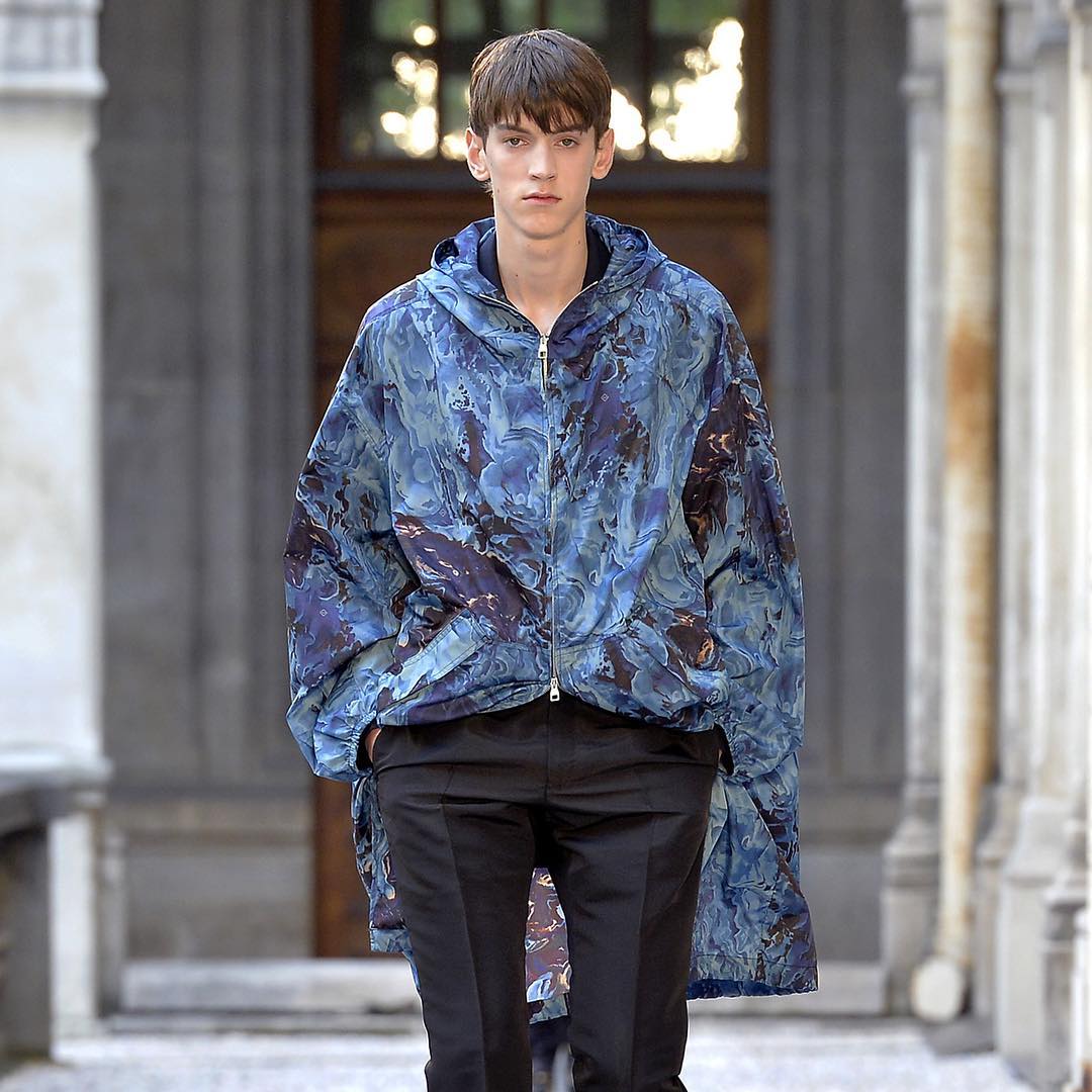 Alexander (@alexbrdy) for Dunhill SS19. Styling by Elliott Smedley. Thank you @leilaanannacasting and @maddi_serra!