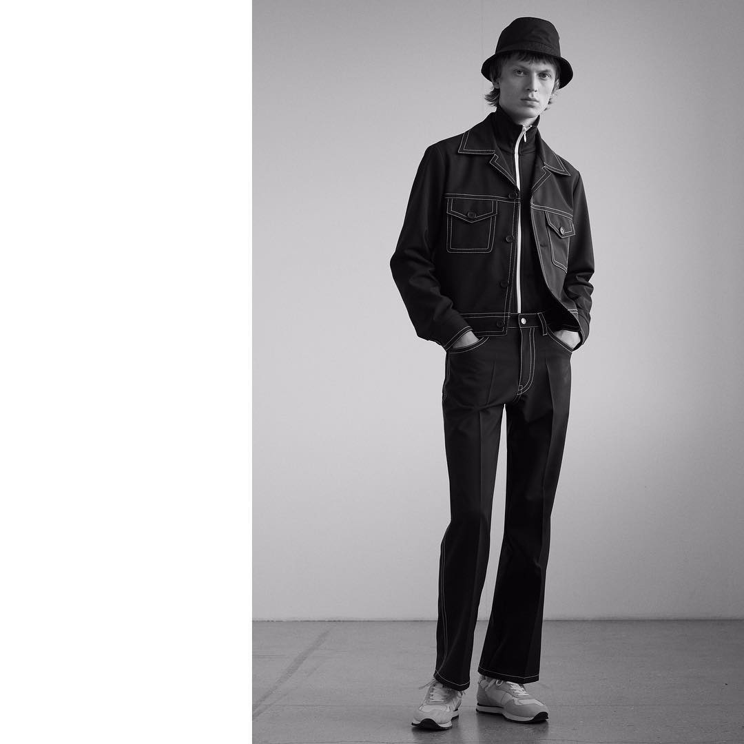 Jonas G (@jonasgloeer) for Sandro Homme SS19. Photography by Amit Israeli and styling by Jérôme André. Hair by Ramona Eschbach.