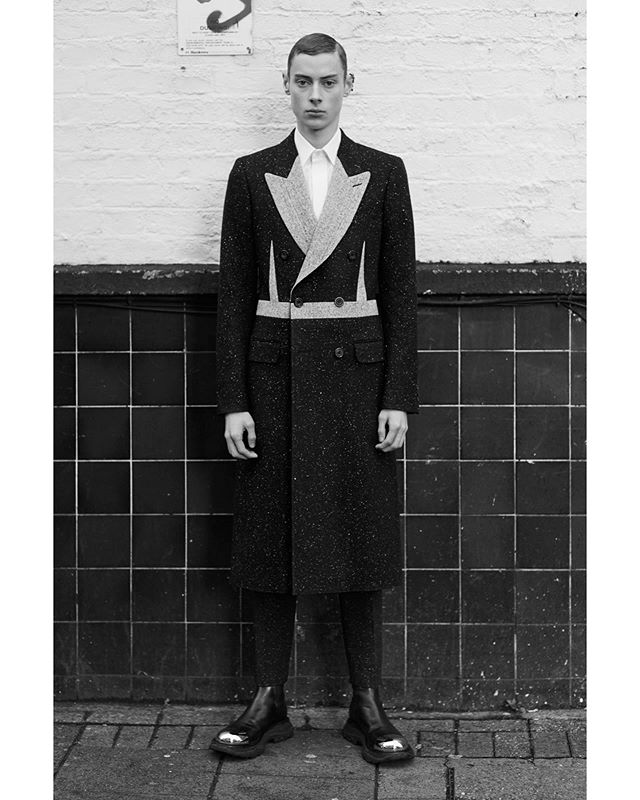 Callum (@callumheslop) for Alexander McQueen AW20. Photography by Ethan James Green, videography by Masha Vasyukova, styling by Camilla Nickerson, hair byMatt Mulhall, makeup by Miranda Joyce and casting by Jess Hallett.