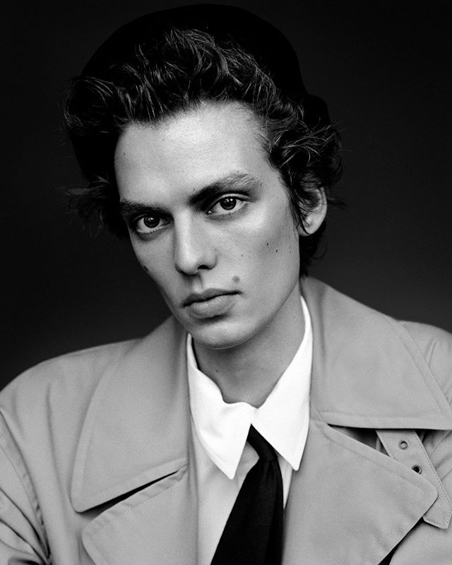 Leon D (@leondame) for L'Uomo Vogue's May 2020 cover. Creative direction by Thomas Persson, photography by Alasdair McLellan, styling by Olivier Rizzo, hair by Anthony Turner, makeup by Lynsey Alexander and casting by Piergiorgio Del Moro, Samuel Ellis Scheinman and Helena Balladino for DMCASTING.