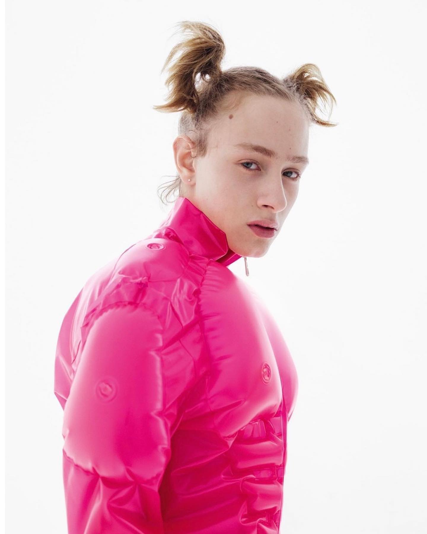 Oskar H (@tai2un) for System Magazine. Photography by Willy Vanderperre, styling by Olivier Rizzo, hair by Louis Ghewy, makeup by Kathinka Gernant, casting by Samuel Ellis Scheinman / DM casting.