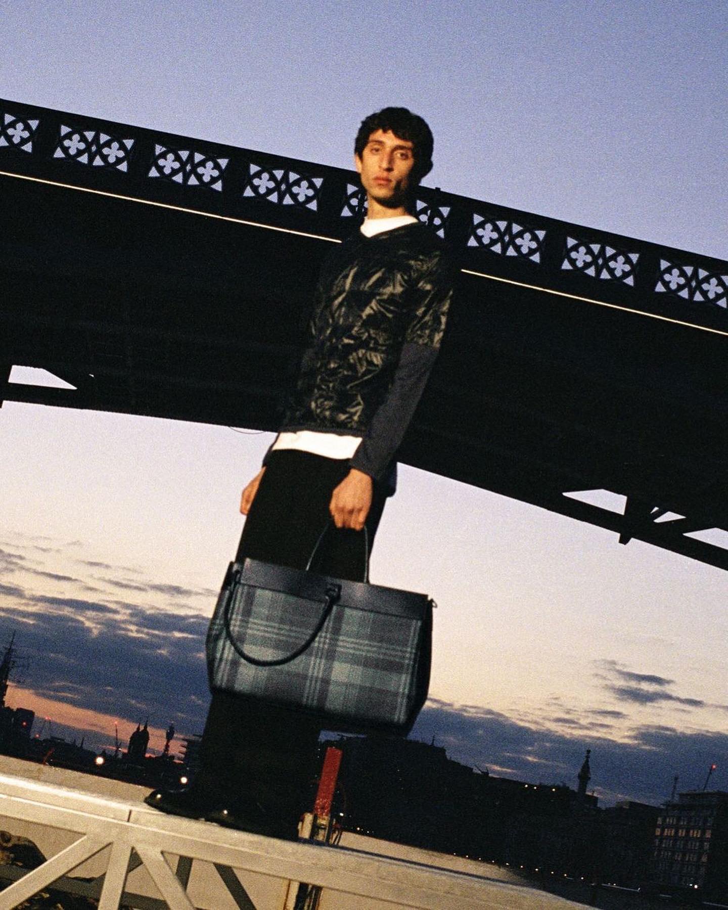 Raad for Mulberry. Photography by Carly Scott, styling by Eliza Conlon, hair and makeup by Takuya Uchiyama, production by LG studio, casting by Emilie Aström.