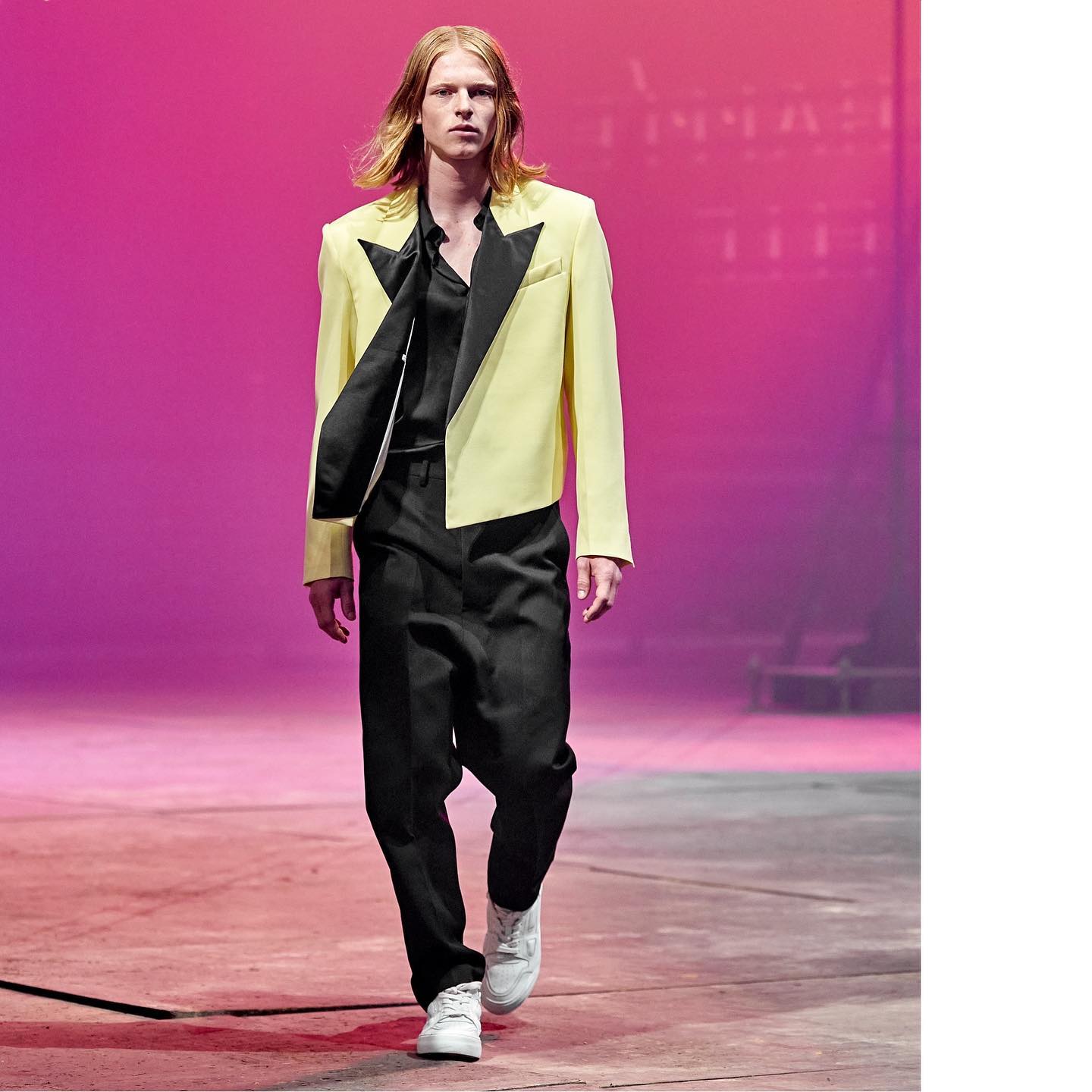Willow debut for Ami SS22 by Alexandre Mattiussi. Styling by Carlos Nazario, hair by Shon Hyungsun Ju, makeup by Adrien Pinault, film direction by Alvaro Colom, casting by Jane Morineau for Midland agency.