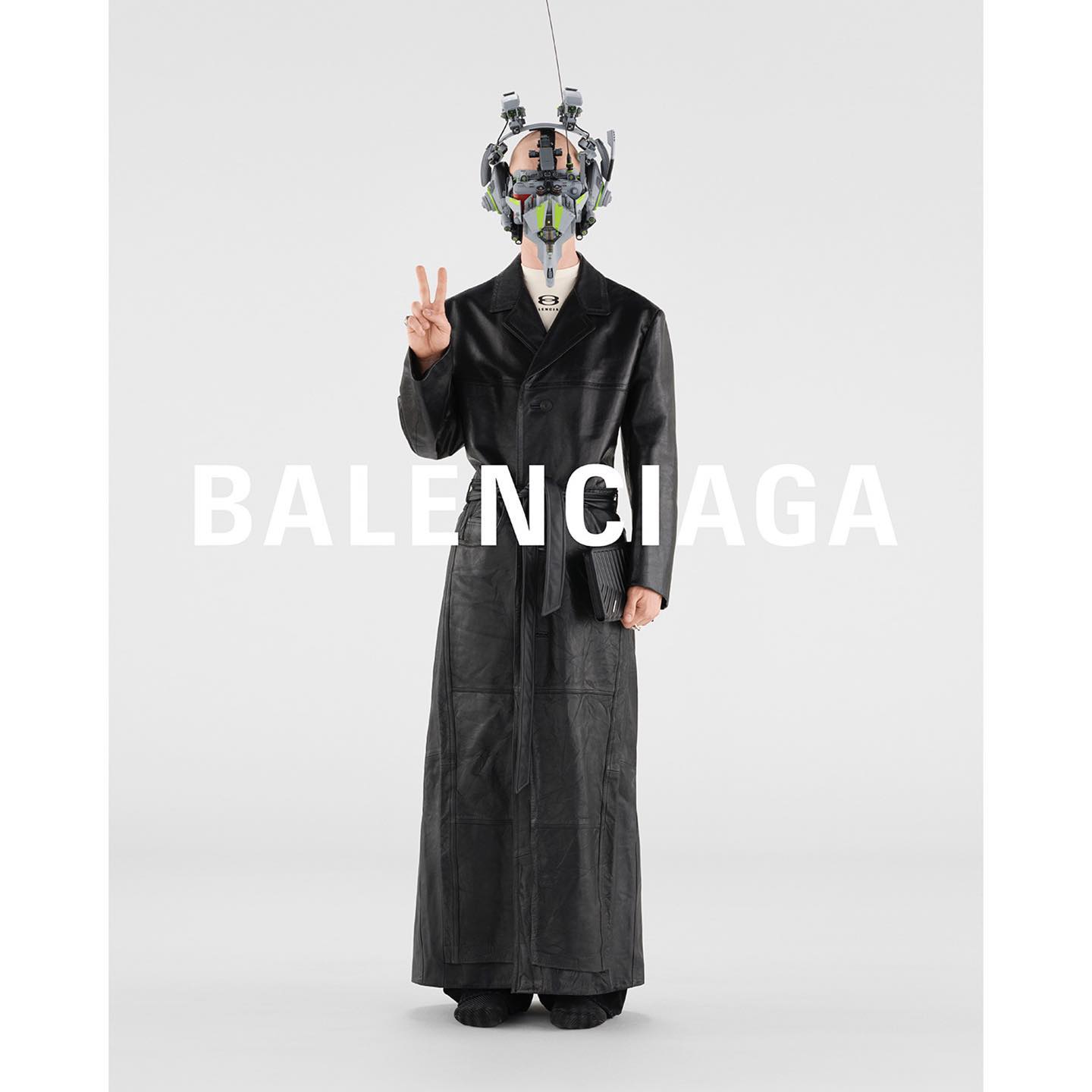 Hansi (@hnsnkls ) for Balenciaga Spring 22 Campaign. Photography by Andrea Artemisio, video directed by Yilmaz Sen, cybernetic face covering by Ikeuchi Hiroto.