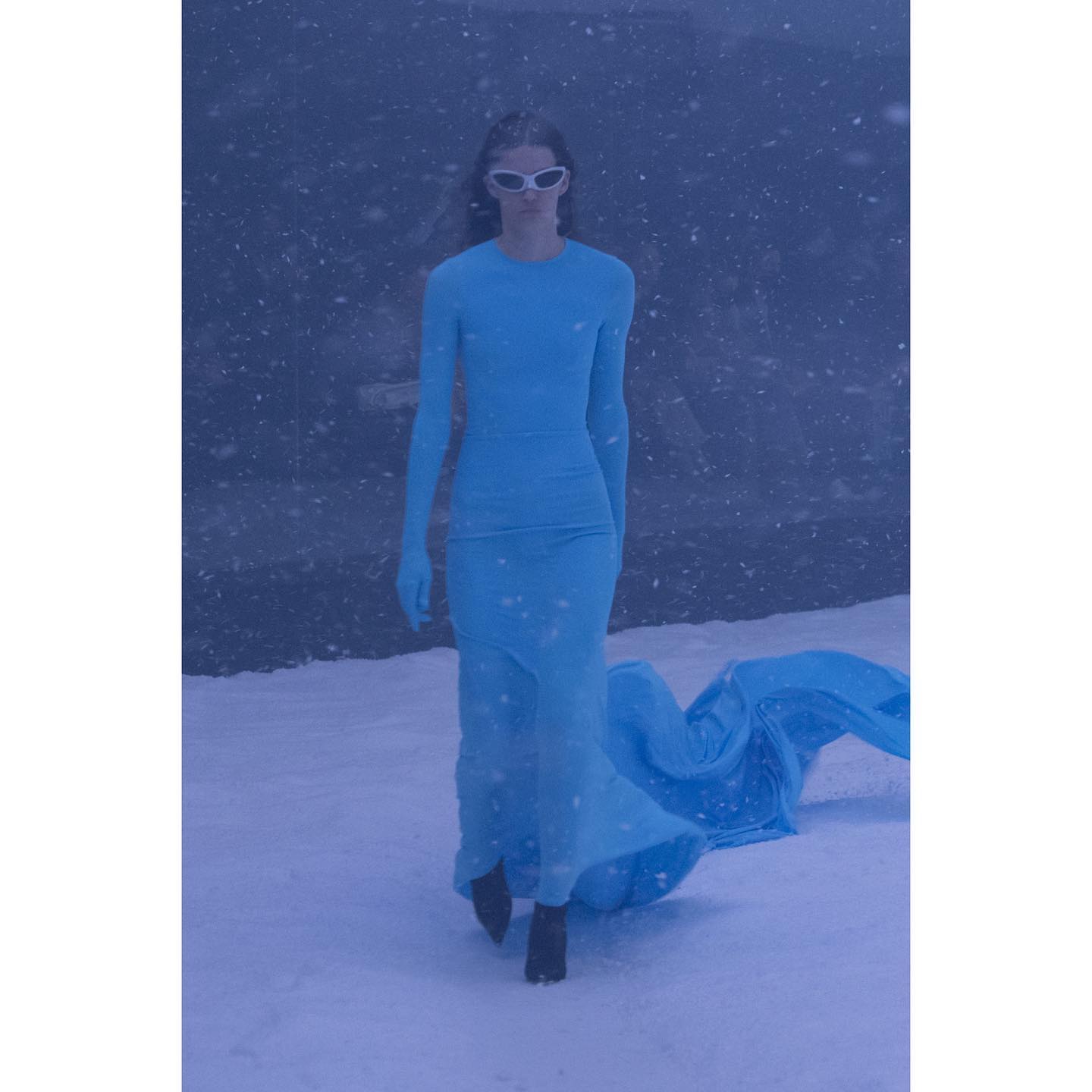 Eliza (@elizad0uglas ) closing Balenciaga Winter 22. Hair by Gary Gill, make-up by Inge Grognard, architecture by sub, music by Bfrnd.
