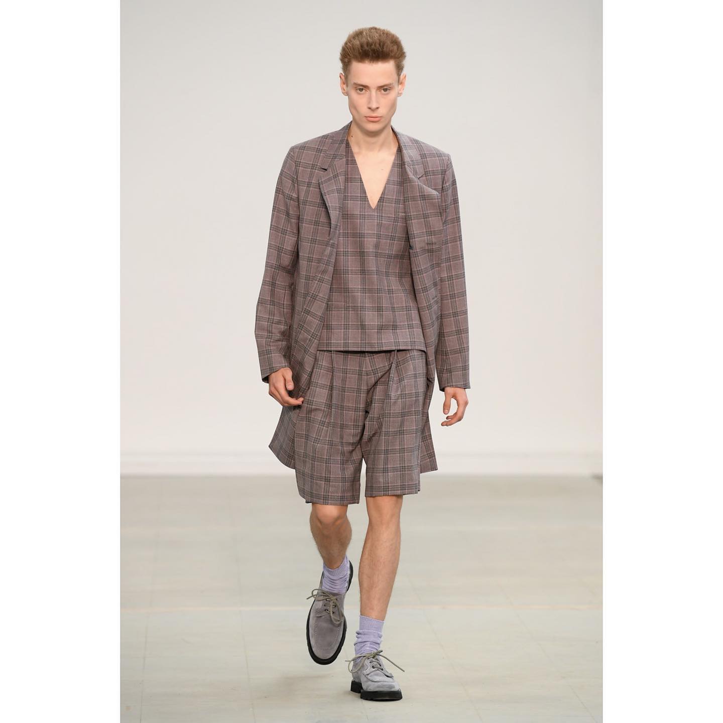 Callum (@callumheslop ) for Paul Smith SS23. Styling by Julian Ganio, casting by Ben Grimes.