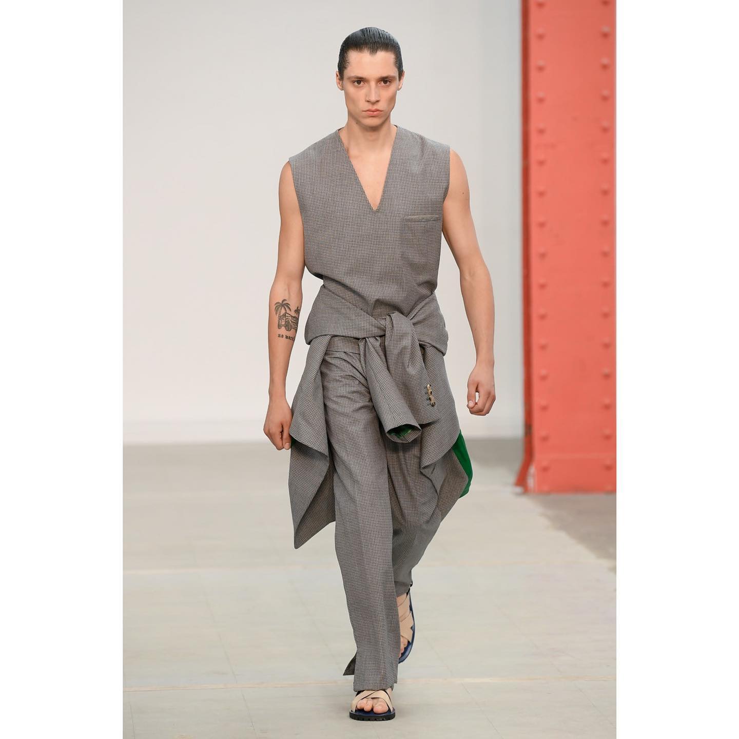 Erik J (@yung.terik ) for Paul Smith SS23. Styling by Julian Ganio, casting by Ben Grimes.