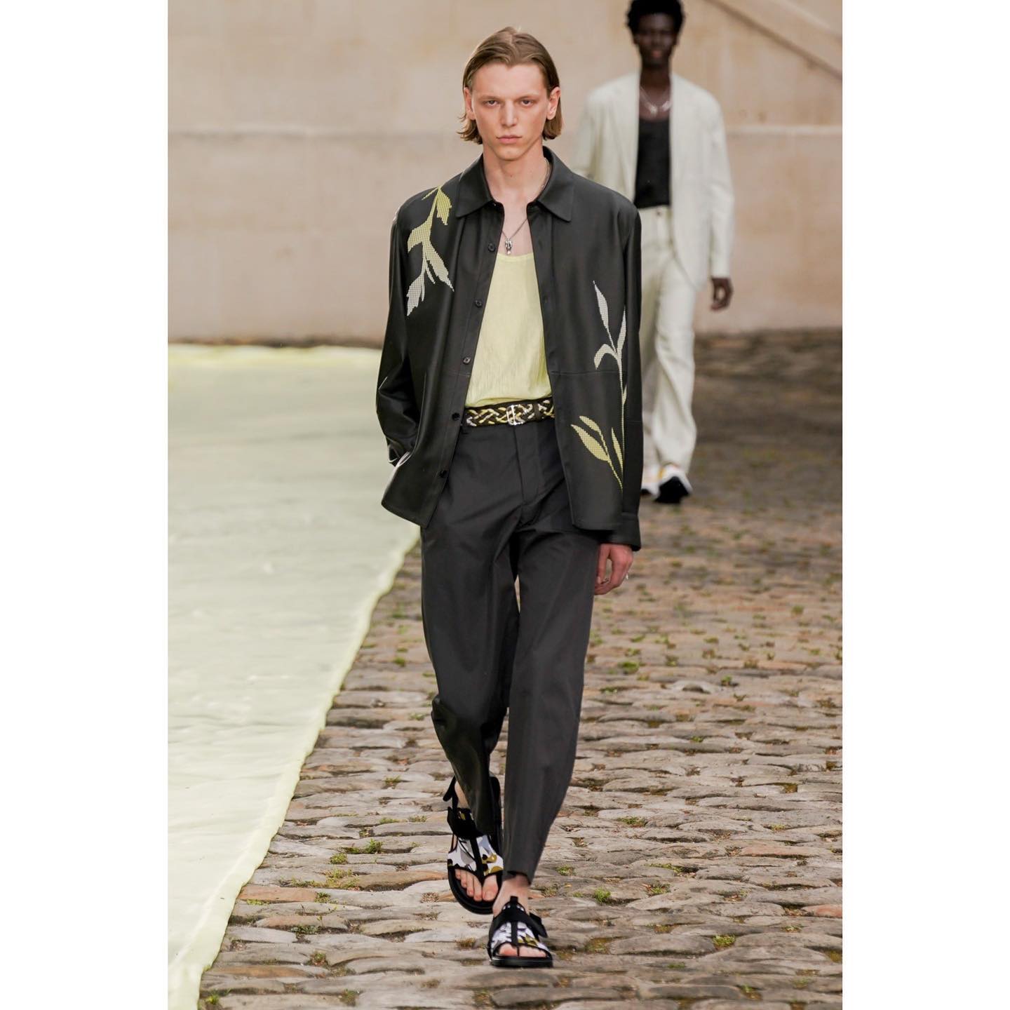 Igor V (@igor_v_w ) for Hermes SS23. Styling by Beat Bolliger, casting by Sophie Bruynoghe.