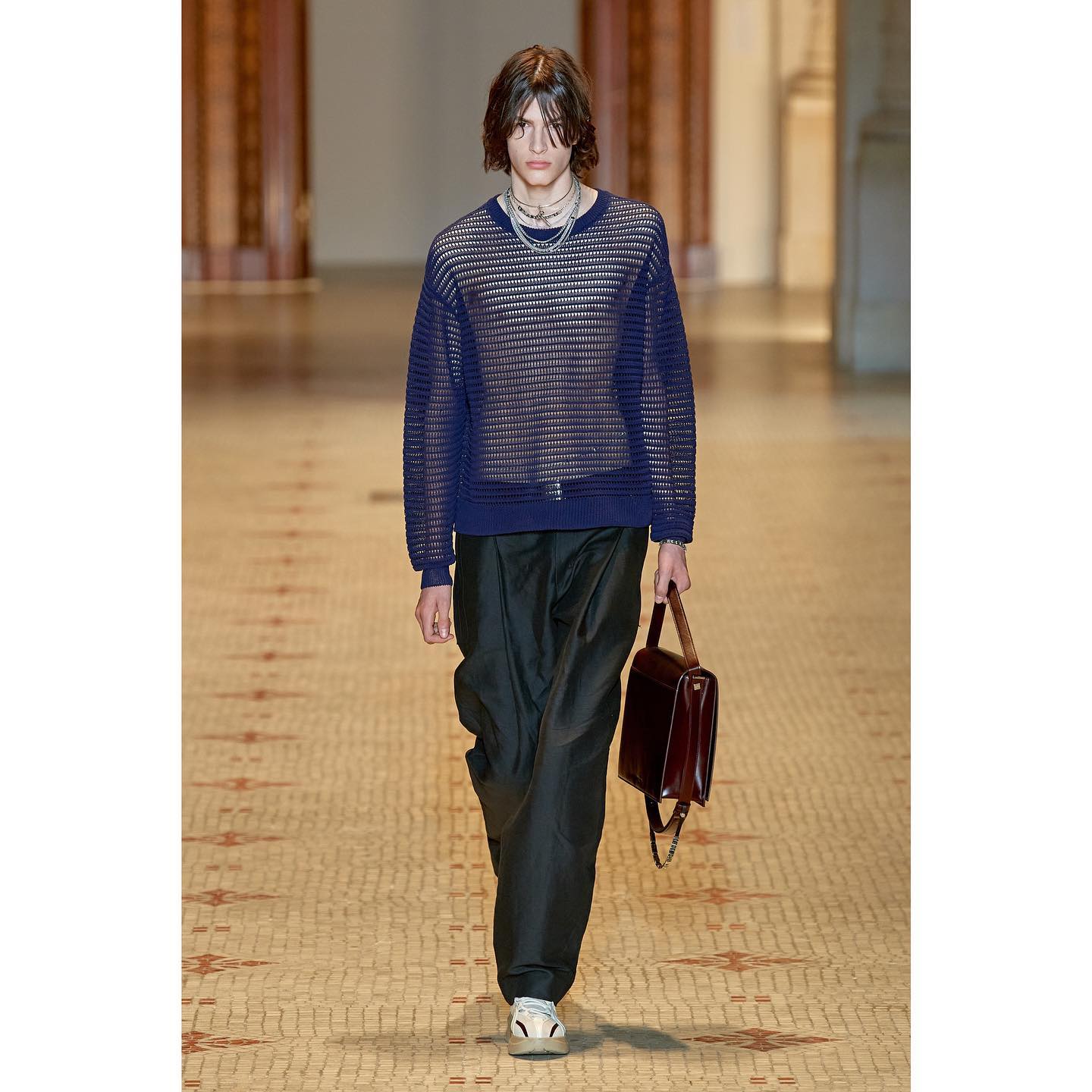 Lenn (@spiderweb.13 ) for Wooyoungmi SS23. Hair by Gary Gil, make up by Lynsey Alexander, casting by AMC Casting.