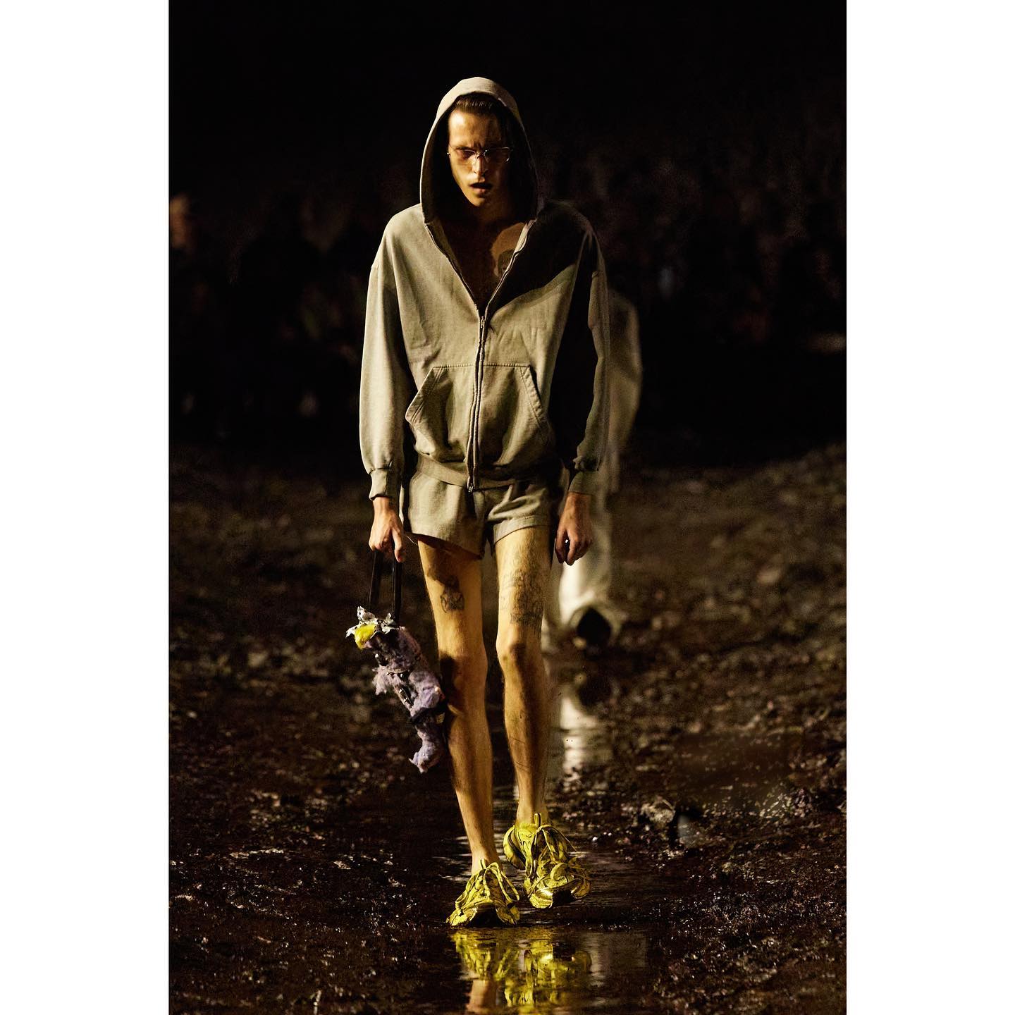 Aki (@nummelaki ) for Balenciaga SS23. Hair by Gary Gill, make-up by Inge Grognard.