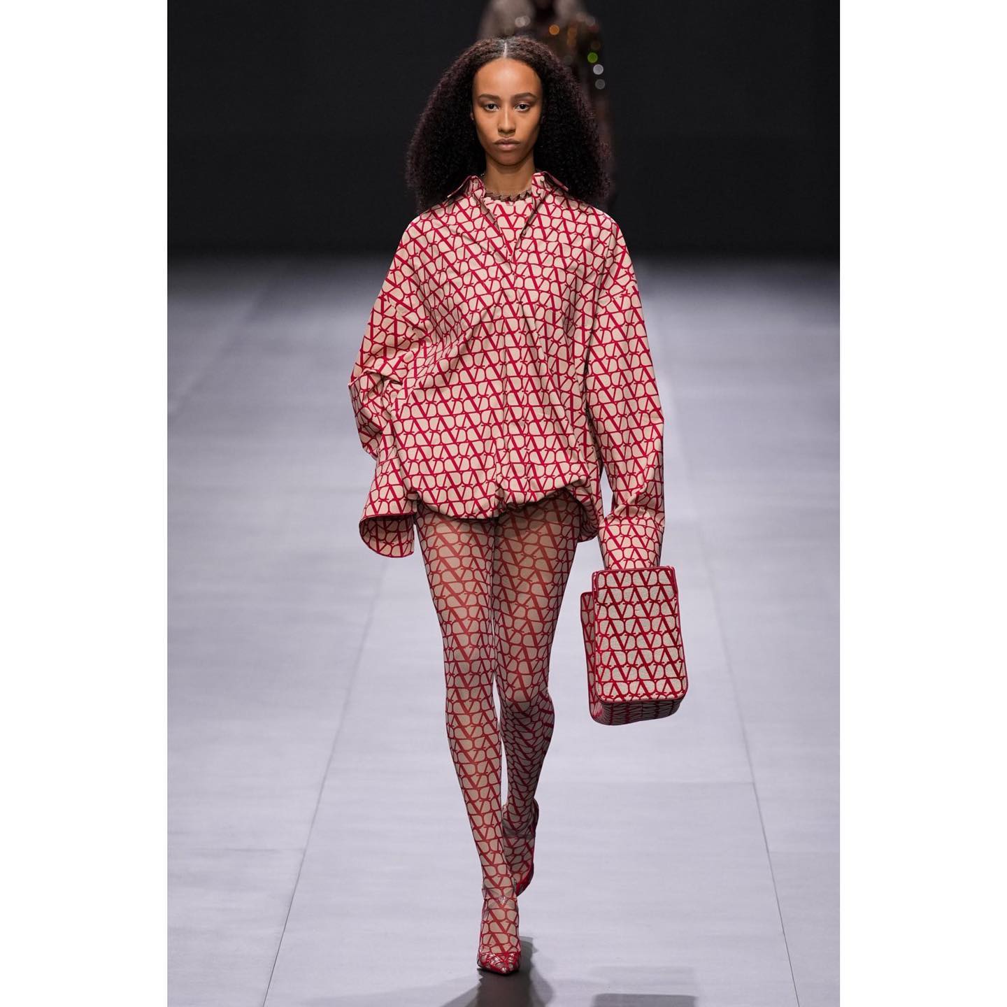 Malaika (@malaika.br ) debut for Valentino SS23. Styling by Joe McKenna, hair by Guido Palau, make-up by Pat McGrath, casting by Patrizia Pilotti.