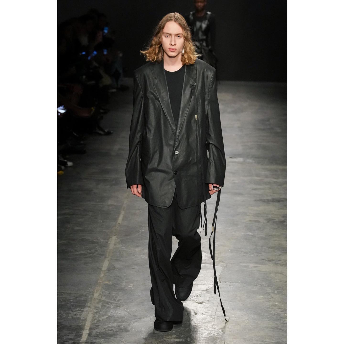 Oskar H (@tai2un ) for Ann Demeulemeester SS23. Styling by Olivier Rizzo, hair by Anthony Turner, make-up by Lynsey Alexander, casting by Samuel Ellis for DM casting.