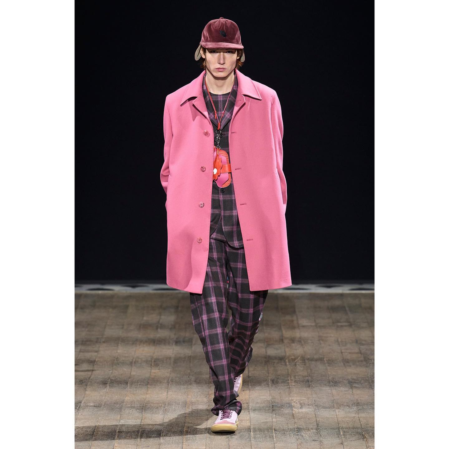 Lewin (@lewin104k ) for Paul Smith FW23. Styling by Julian Ganio, casting by Ben Grimes.