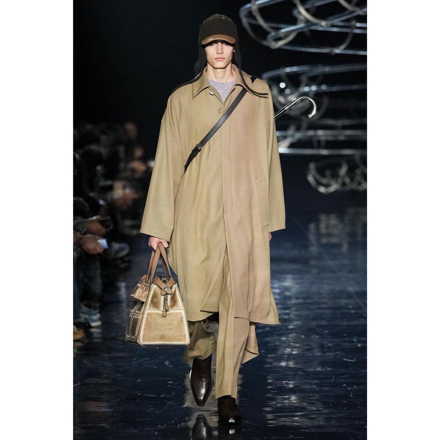 Olavi (@olavi.saarinen ) debut for Fendi FW23. Styling by Julian Ganio, hair by Guido Palau, make-up by Peter Philips, casting by DM Casting.