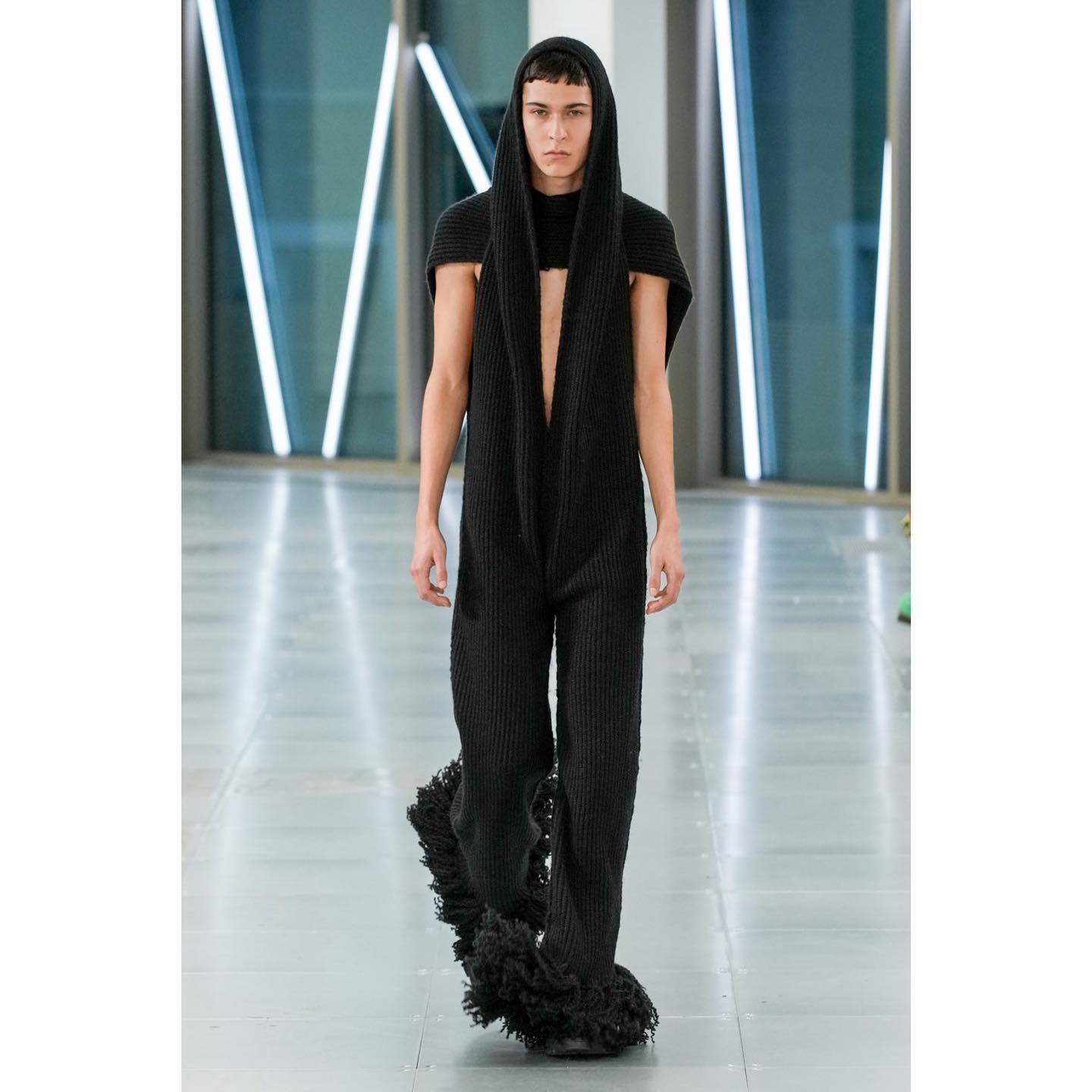 Bruno (@bruno_krahl ) for Mark Fast FW23. Styling by Calvin Opaleye, casting by Emilie Āström.
