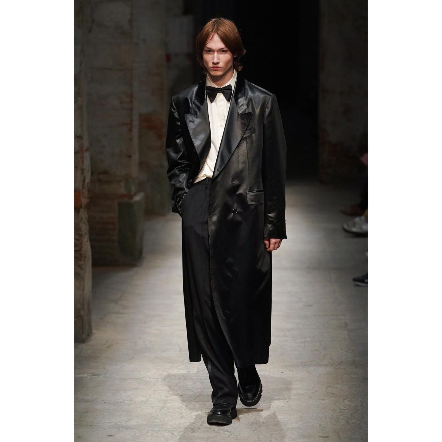 Lewin (@lewinallenberg ) closing for Todd Snyder AW24. Styling by Jim Moore, casting by Maurilio Carnino.