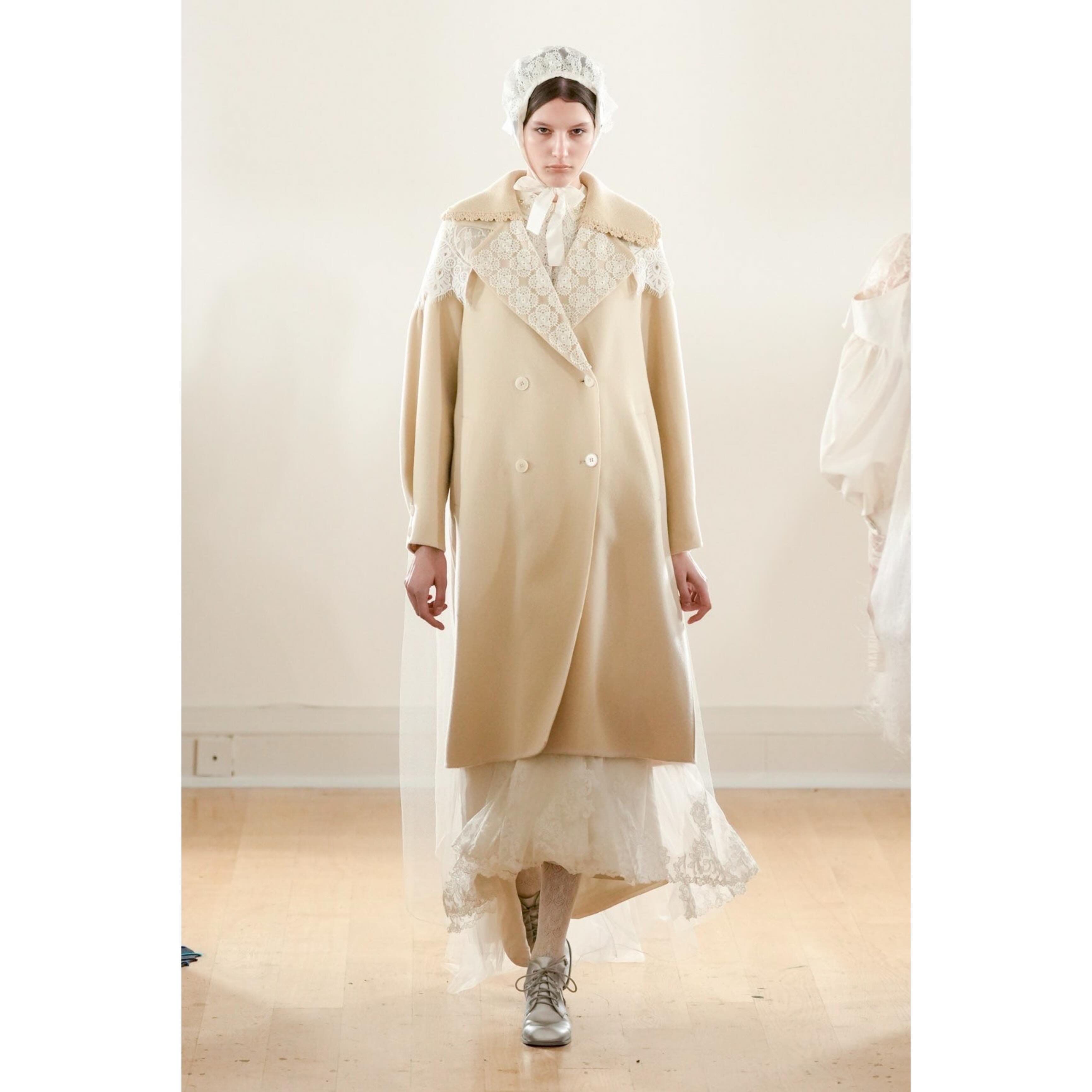 Astrid (@astrid.wagemakers ) for Bora Aksu FW24. Styling by Leith Clark, casting by Noah Shelley.