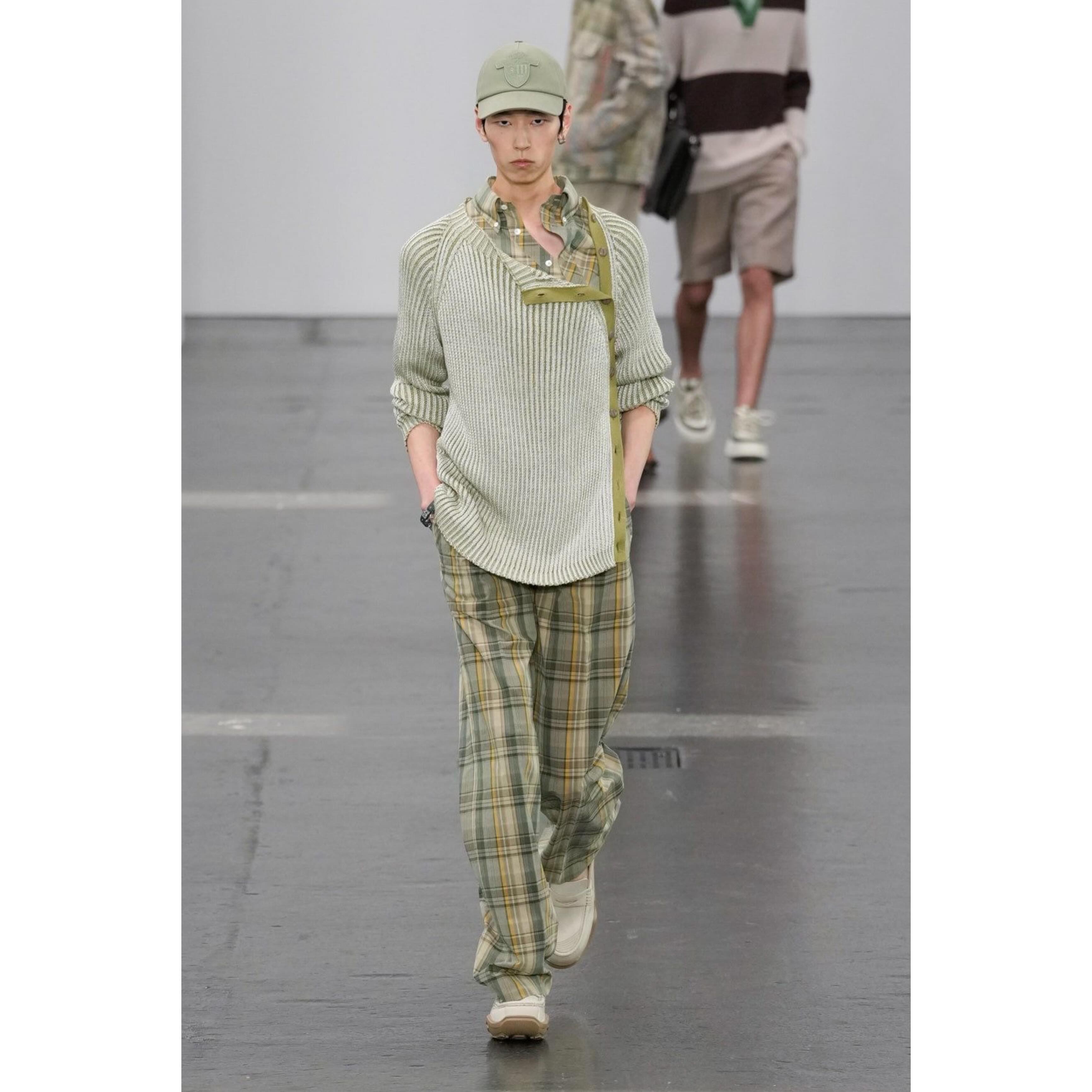 Gyu (@kg_hyun ) for Fendi SS25. Styling by Julian Ganio, casting by DM Casting.