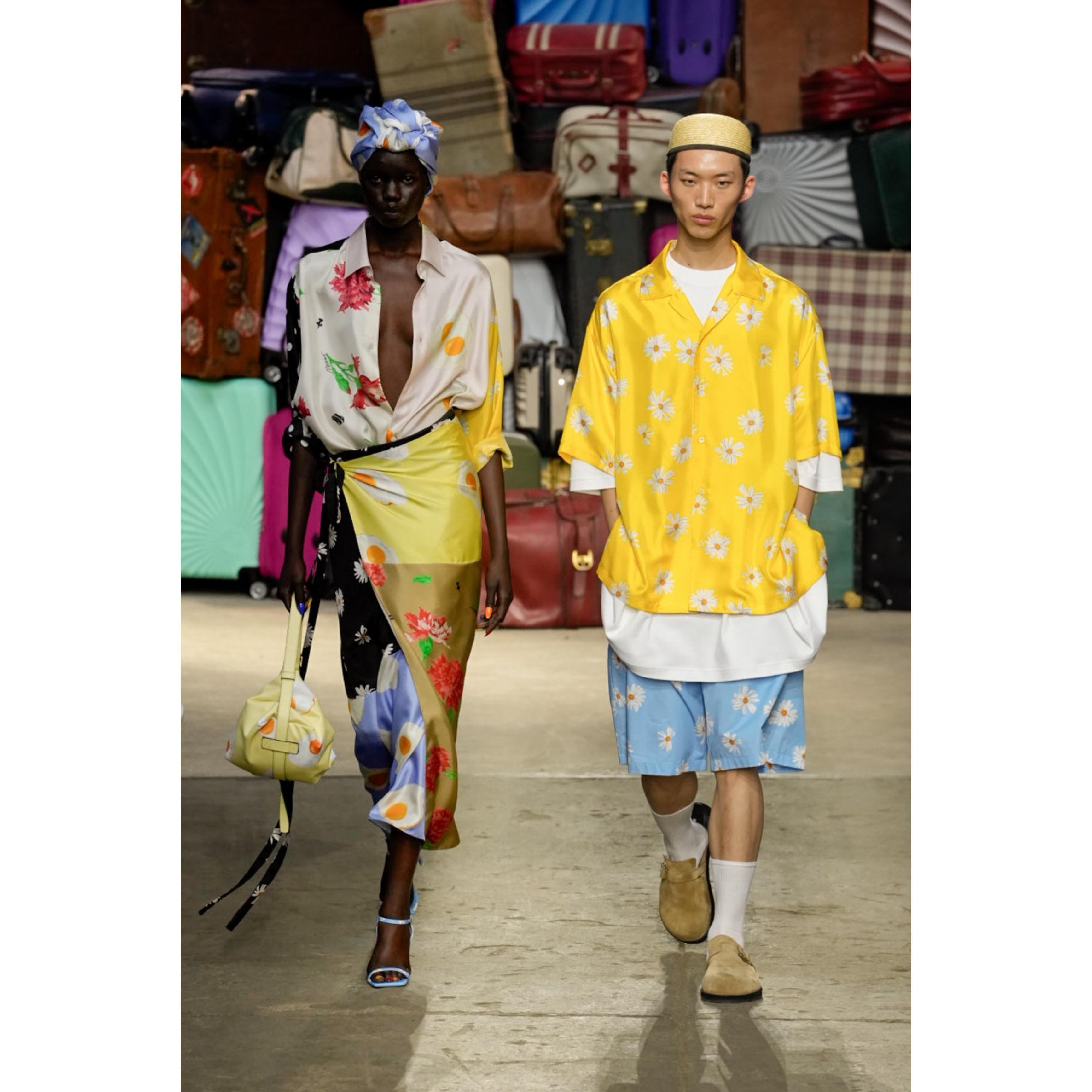 Longyu (@lianou_tudou ) debut for Moschino SS25. Hair by Eugene Souleiman, make-up by Inge Grognard, casting by Julia Lange.