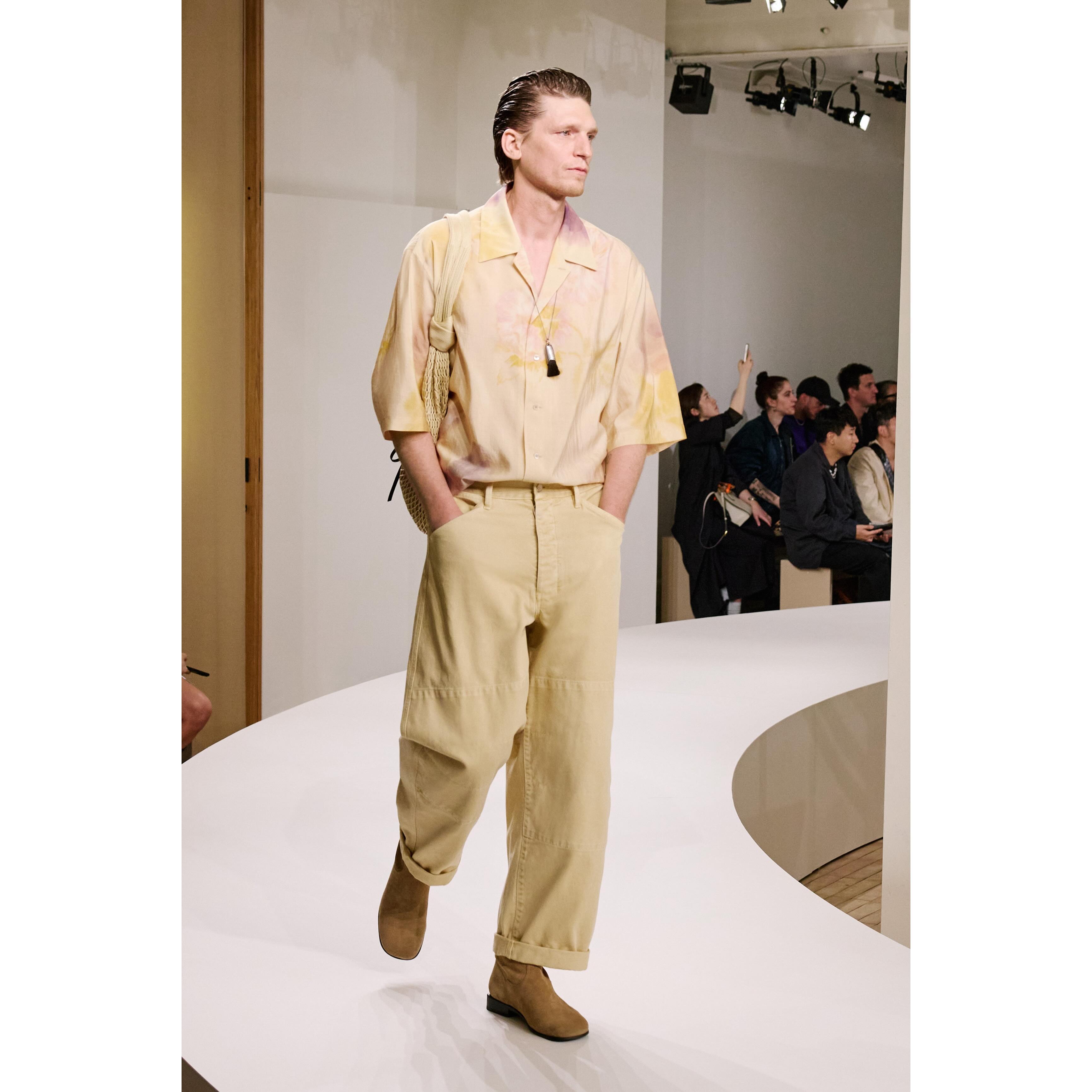 Tillmann (@tillmannmeister ) for Lemaire SS25. Styling by Benoit Bethume, casting by Henry Thomas for Arqa.