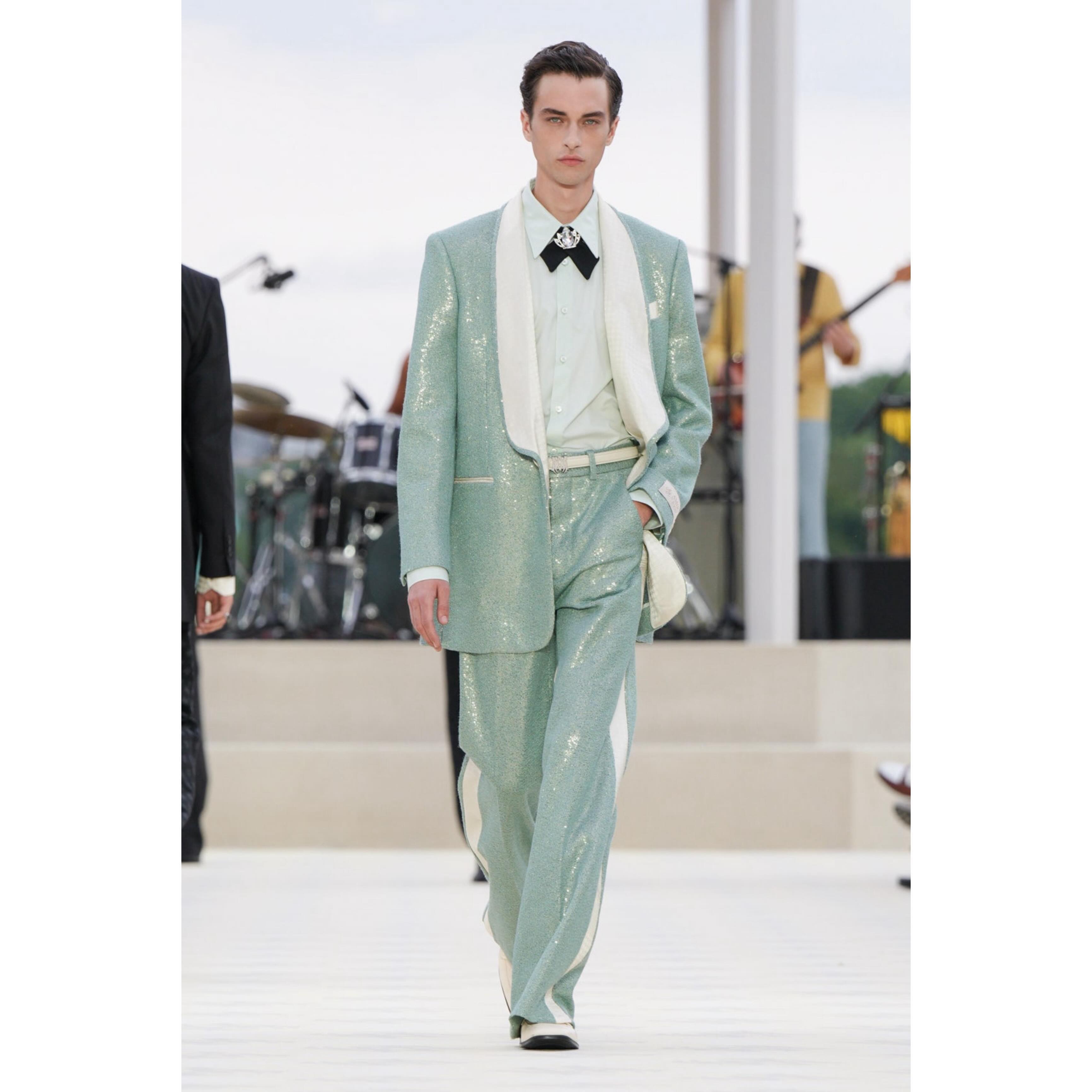 Viktor K (@viko63 ) for Amiri SS25. Styling by Ellie Grace Cumming, hair by Eugene Souleiman, make-up by Lucy Bridge, casting by Noah Shelley.