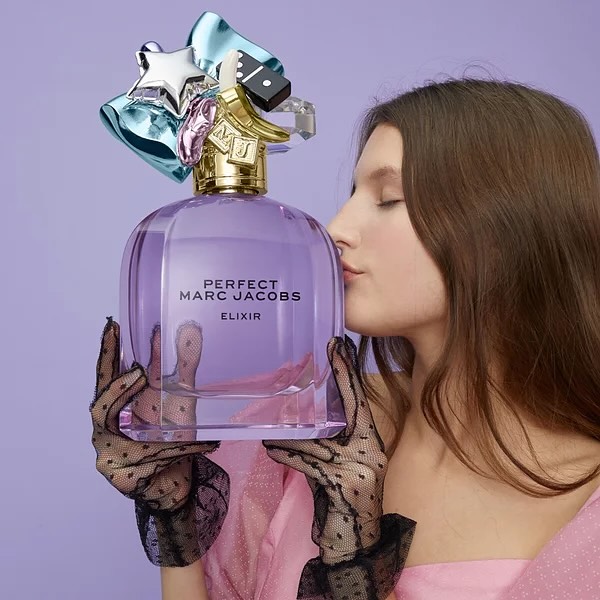 Astrid (@astrid.wagemakers ) for Marc Jacobs Perfect Elixir Campaign. Photography by Jürgen Teller, creative partner Dovile Drizyte, styling by Harry Lambert, hair by Kei Terada, make-up by Isamaya Ffrench.