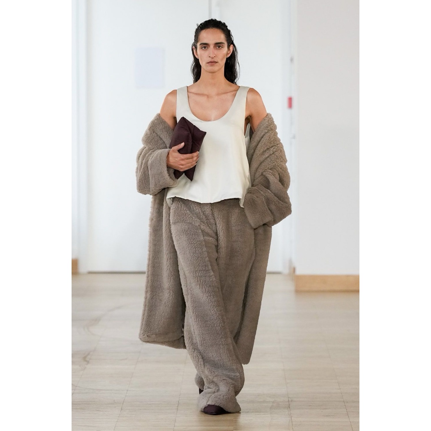 Matilde (@crispedflour ) for Christian Wijnants AW25. Styling by James Valeri, casting by Simone Schofer.