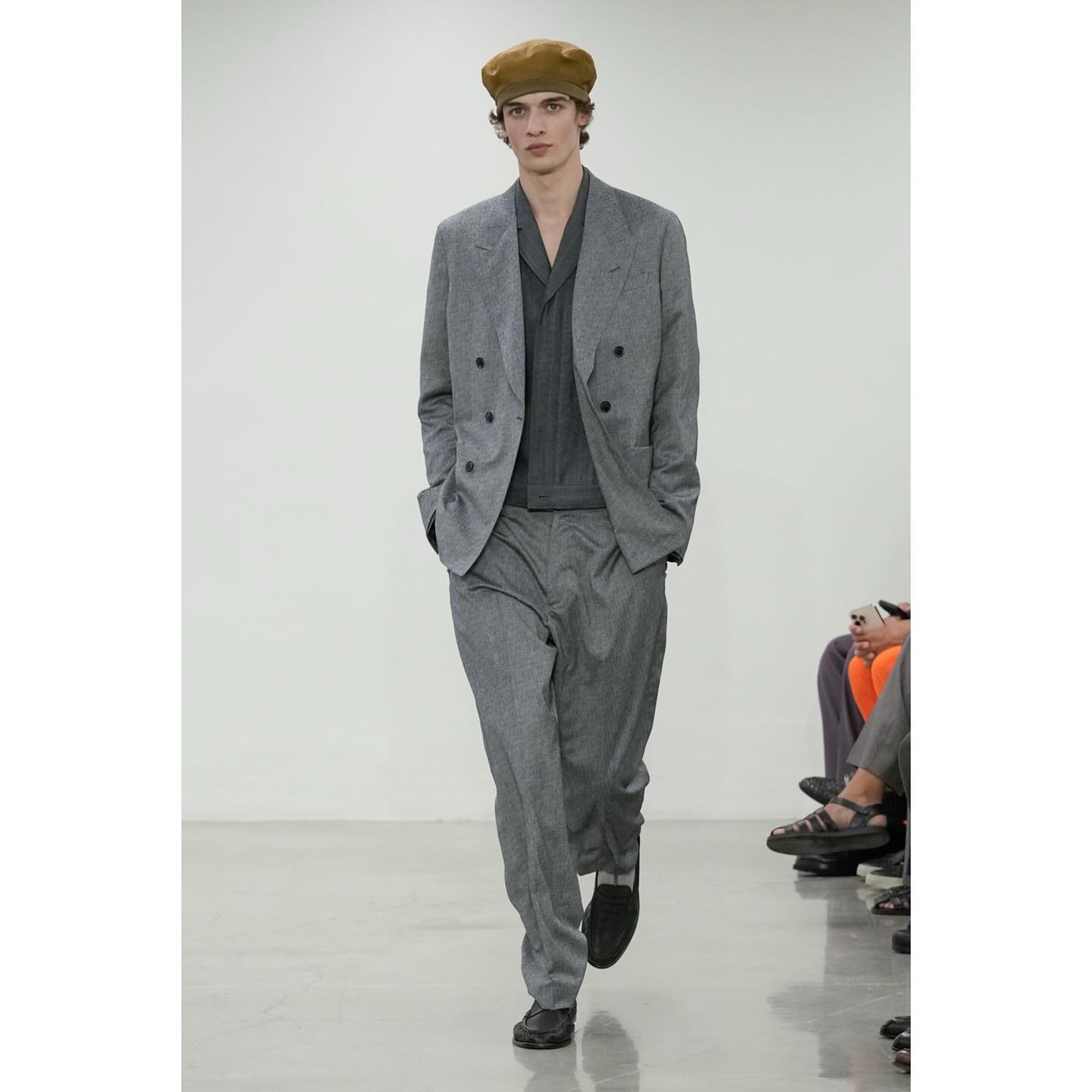 Leo (@leo.cremer ) for Paul Smith SS26. Styling by Ben Schofield, casting by Ben Grimes.