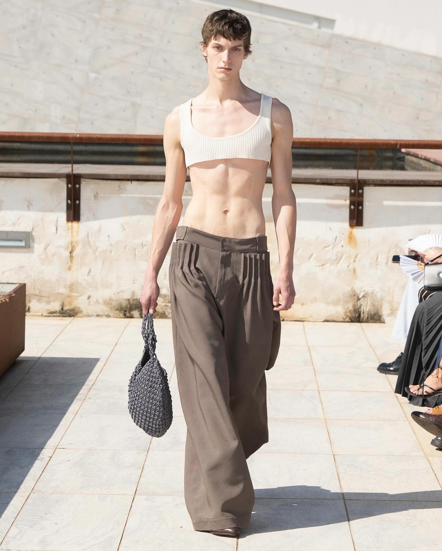 Leonard K (@leonard_ki_ ) for Niccolò Pasqualetti SS26. Styling by Niccolò Pasqualetti, hair by Naoki Komiya, make-up by Elena Bettanello, casting by Julia Lange.