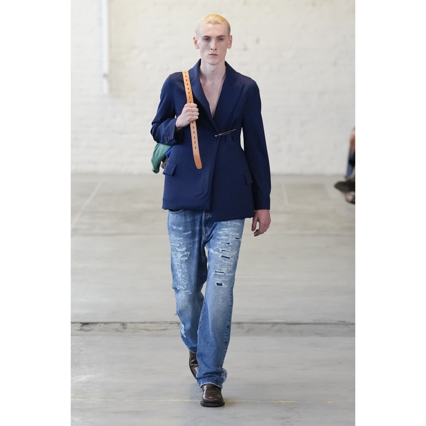 Ned (@nedcrapper) opening, Aguin (@aguindiingg), Guus (@guus.bracke), Quentin (@quentinalmy) & Elias A (@eliasslh_ ) for Hed Mayner SS26. Styling by Samuel Drira, Casting by Isadora Banaudi