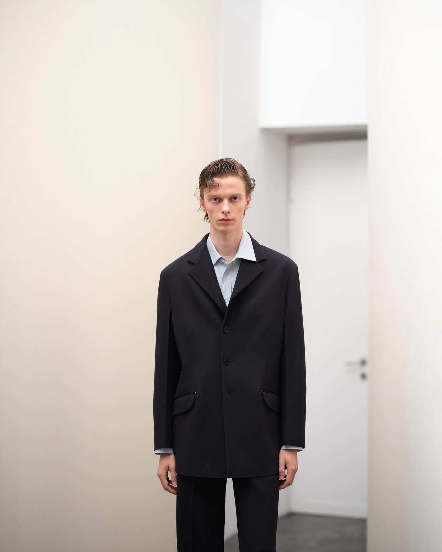 Guus (@guus.bracke) and Ivan (@itsvanyyaa) for Jil Sander AW26 Show Editorial by Simone Bellotti. Photography by Anuschka Blommers and Niels Schumm, Styling by Charlotte Collet, Art direction by Matthieu Da Rocha, Hair by Anthony Turner, Makeup by Lucia Pica, Casting by Ben Grimes.
